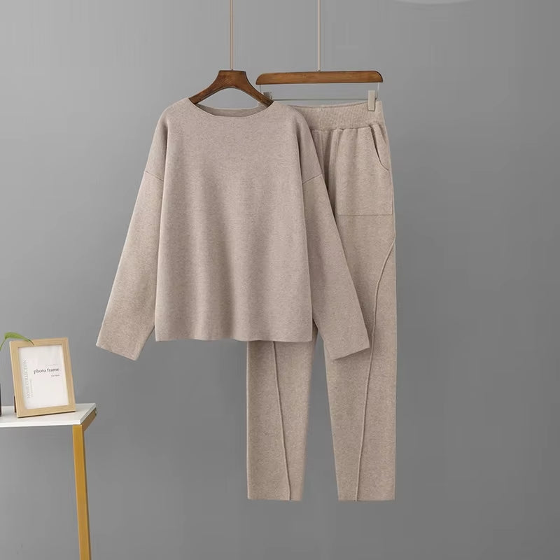 Arivellas™ | Women's Set Knitted